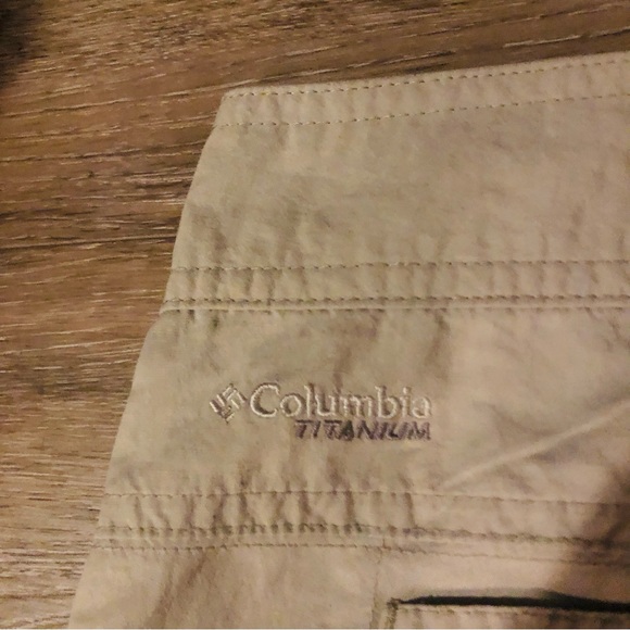 Columbia Titanium Omni-Dri Capri beige size 6 - Picture 3 of 13